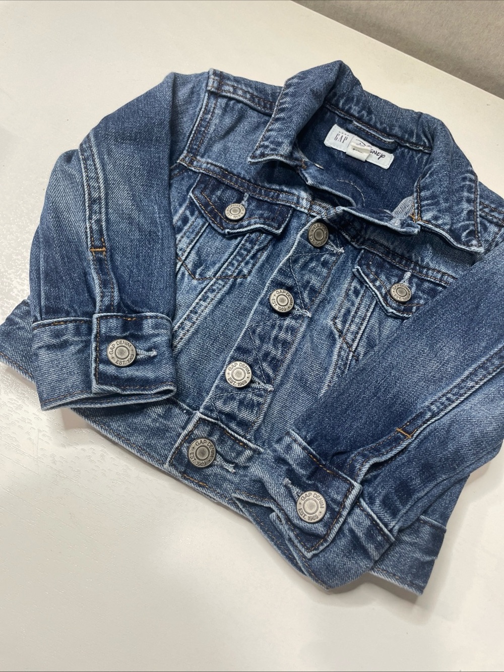 Kids Disney Mickey Mouse Denim GAP Jacket EUC Limited Edition- Size 12-18 Months - Picture 8 of 10
